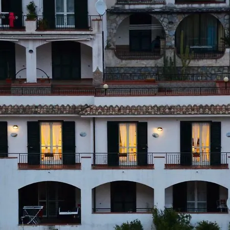 Amalfi Coast 4* Cetara