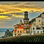 فندق مبيت وإفطار Amalfi Coast سيتارا