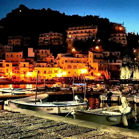 Amalfi Coast ベッド・アンド・ブレックファスト チェターラ